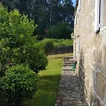 Casa Rural En Lira Con Jardin Carnota