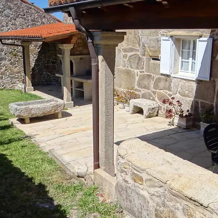 Casa Rural En Lira Con Jardin 度假居