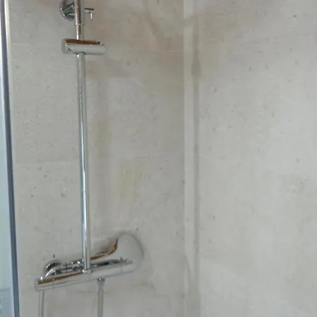 Ferienhaus En Lira 9 Personas